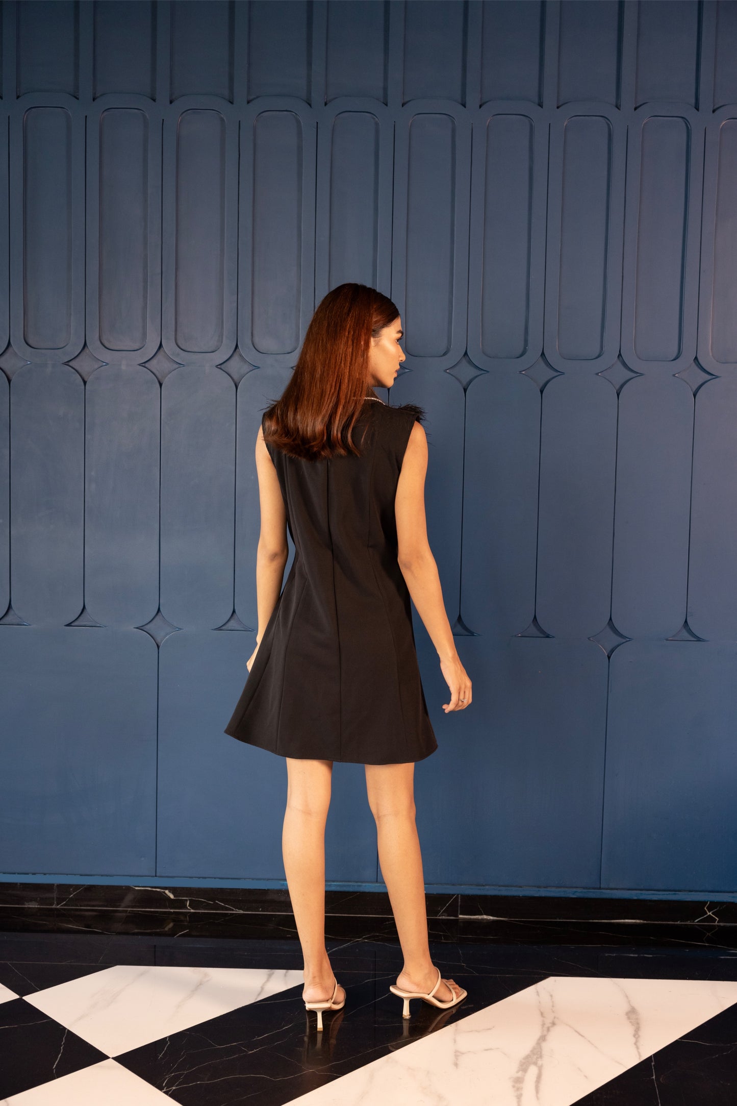 Noir Curve – Black Shirt Dress