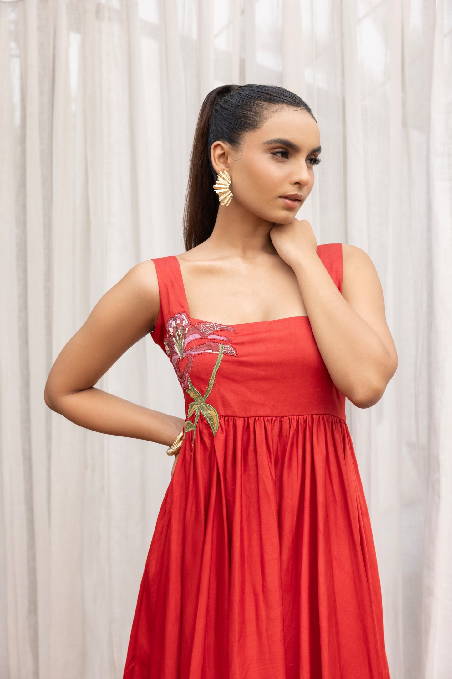 Scarlet Bloom Midi"